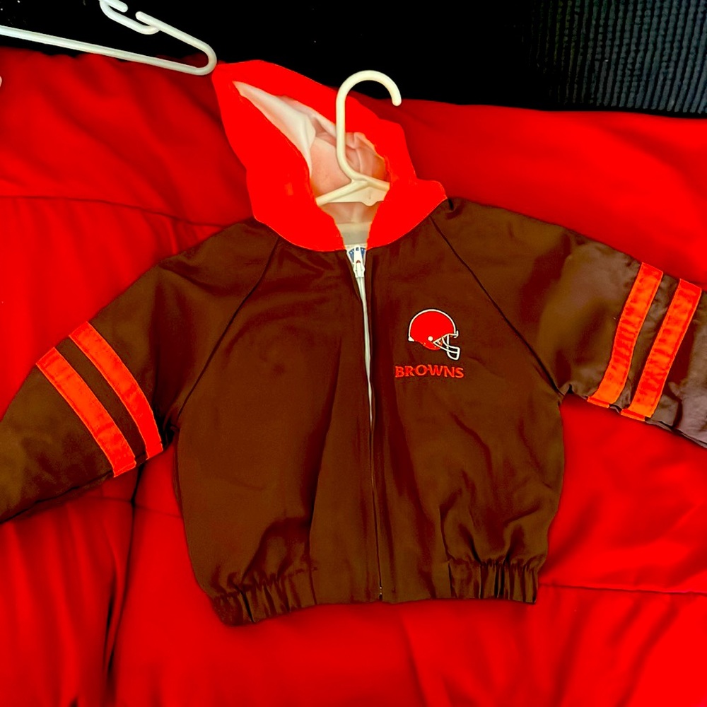 Toddler size 18 months Cleveland Brown’s hoodie